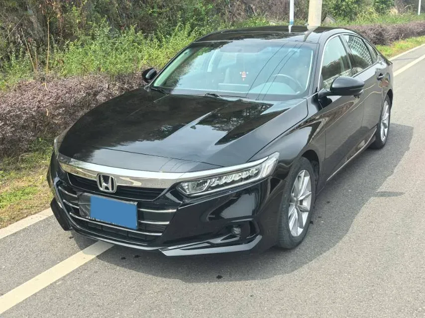 2022 Honda Accord 1.5T 194HP L4 CVT,autocango,china used car exporter,china ev exporter,chinese used car exporter,chinese used ev exporter