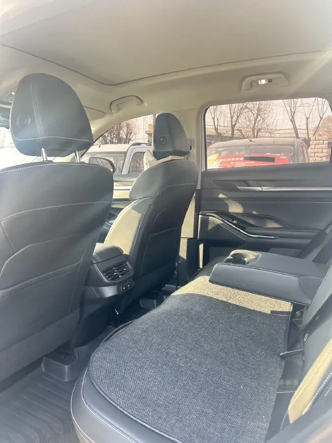 2022 Haval H6 1.5T 184HP L4 7DCT,autocango,china used car exporter,china ev exporter,chinese used car exporter,chinese used ev exporter