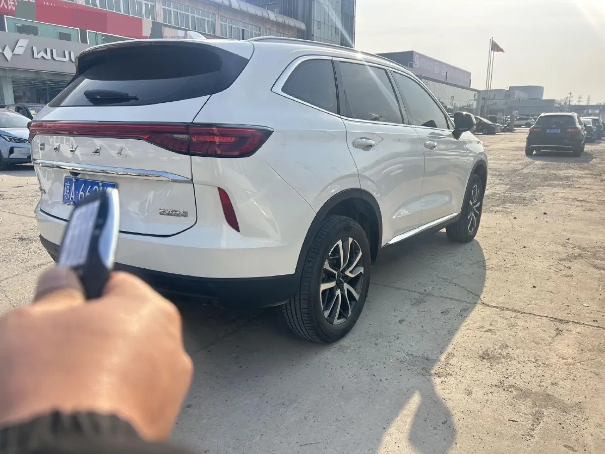 2022 Haval H6 1.5T 184HP L4 7DCT,autocango,china used car exporter,china ev exporter,chinese used car exporter,chinese used ev exporter
