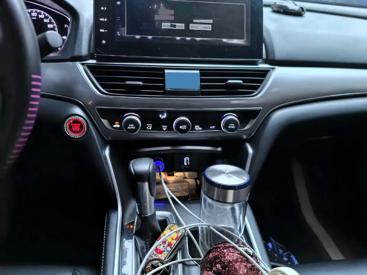 2022 Honda Accord 1.5T 194HP L4 CVT,autocango,china used car exporter,china ev exporter,chinese used car exporter,chinese used ev exporter