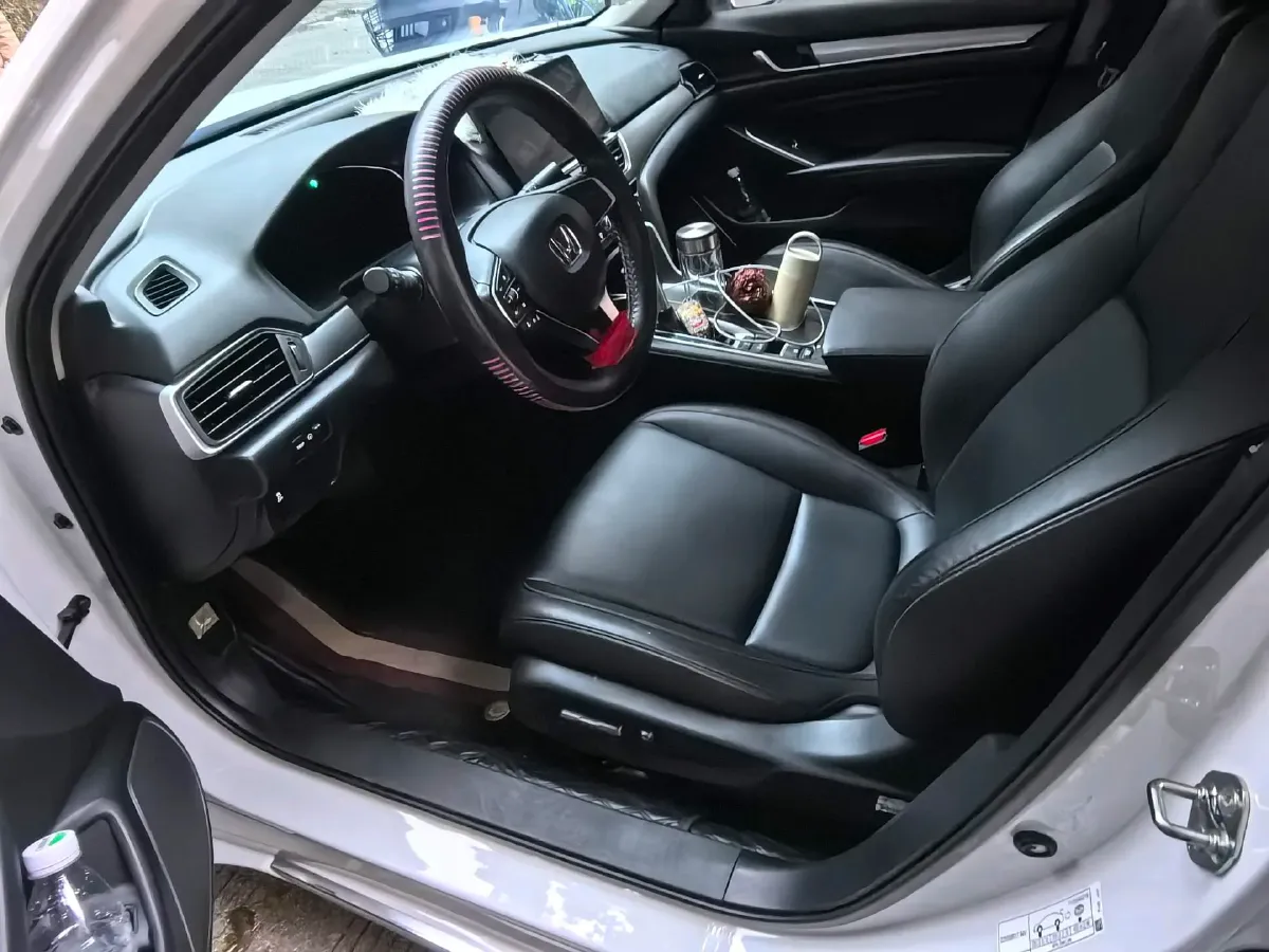 2022 Honda Accord 1.5T 194HP L4 CVT,autocango,china used car exporter,china ev exporter,chinese used car exporter,chinese used ev exporter