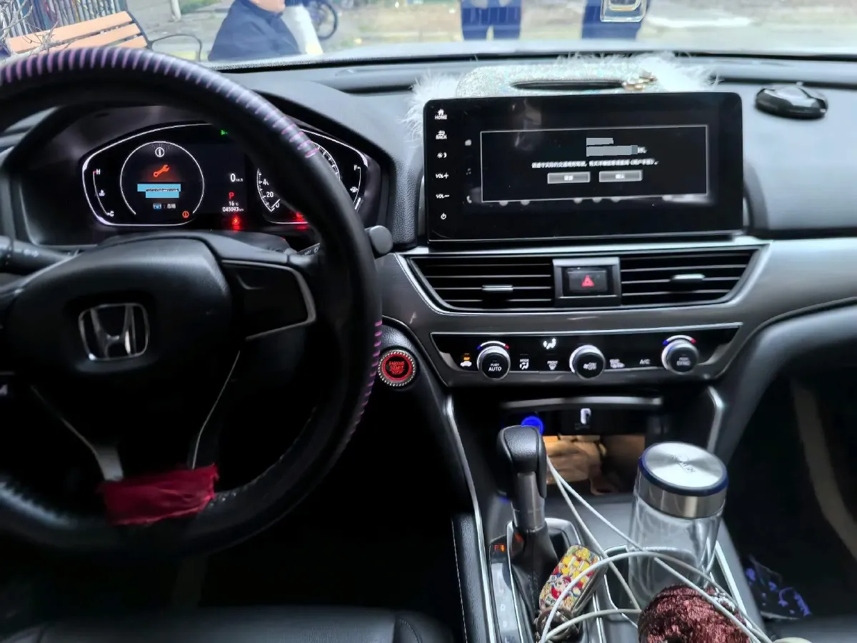 2022 Honda Accord 1.5T 194HP L4 CVT,autocango,china used car exporter,china ev exporter,chinese used car exporter,chinese used ev exporter