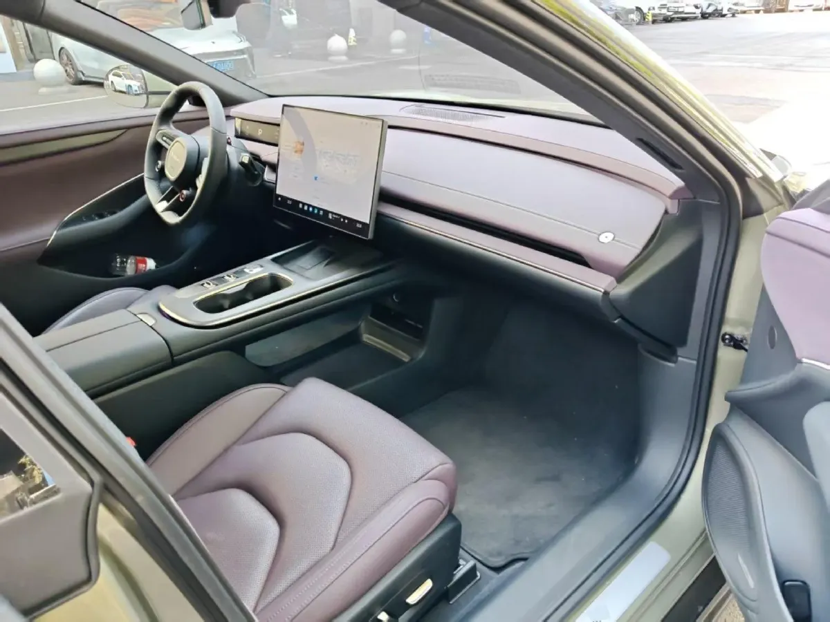 2024 MI SU7 BEV 73.6KWH,autocango,china used car exporter,china ev exporter,chinese used car exporter,chinese used ev exporter