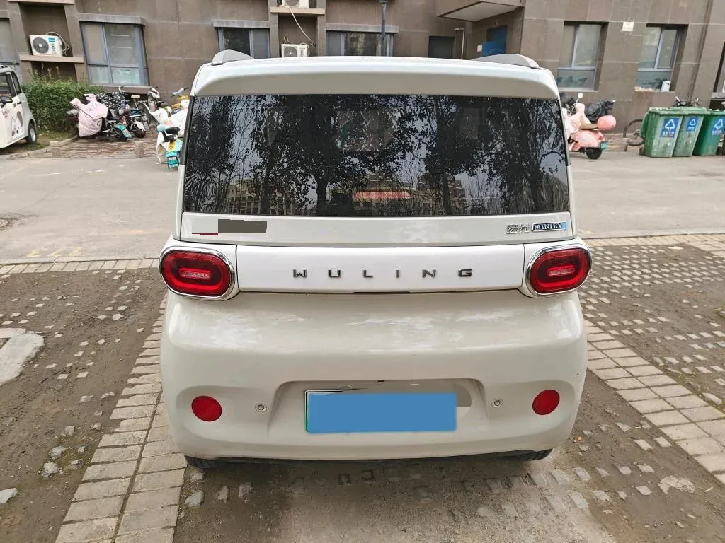2024 WuLing HongGuang MINI EV BEV 13.4KWH,autocango,china used car exporter,china ev exporter,chinese used car exporter,chinese used ev exporter