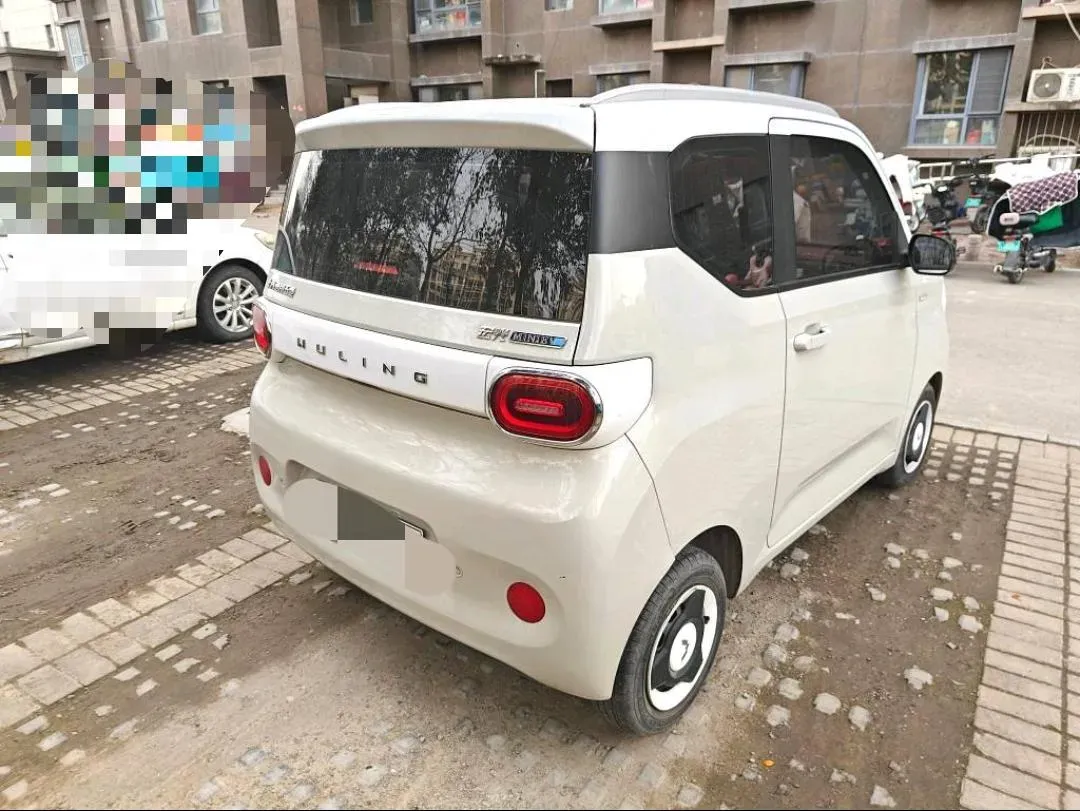 2024 WuLing HongGuang MINI EV BEV 13.4KWH,autocango,china used car exporter,china ev exporter,chinese used car exporter,chinese used ev exporter