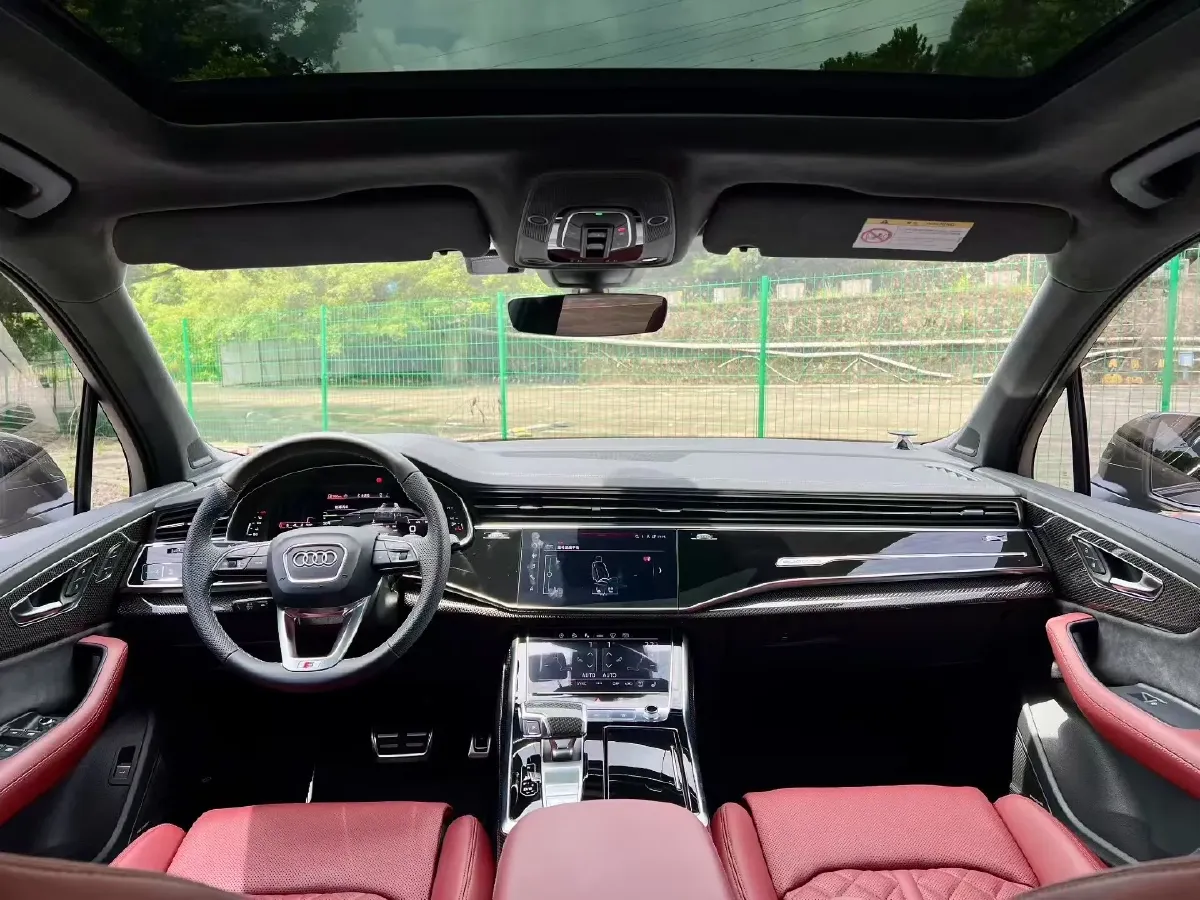 2024 Audi SQ7 4.0T 507HP V8 8AT,autocango,china used car exporter,china ev exporter,chinese used car exporter,chinese used ev exporter