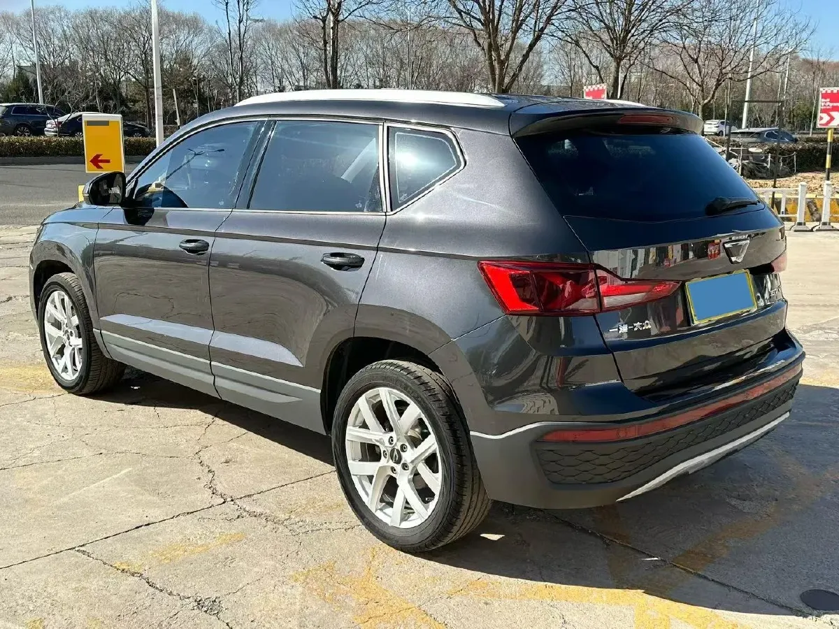 2022 Jetta VS5 1.4T 150HP L4 6AT,autocango,china used car exporter,china ev exporter,chinese used car exporter,chinese used ev exporter