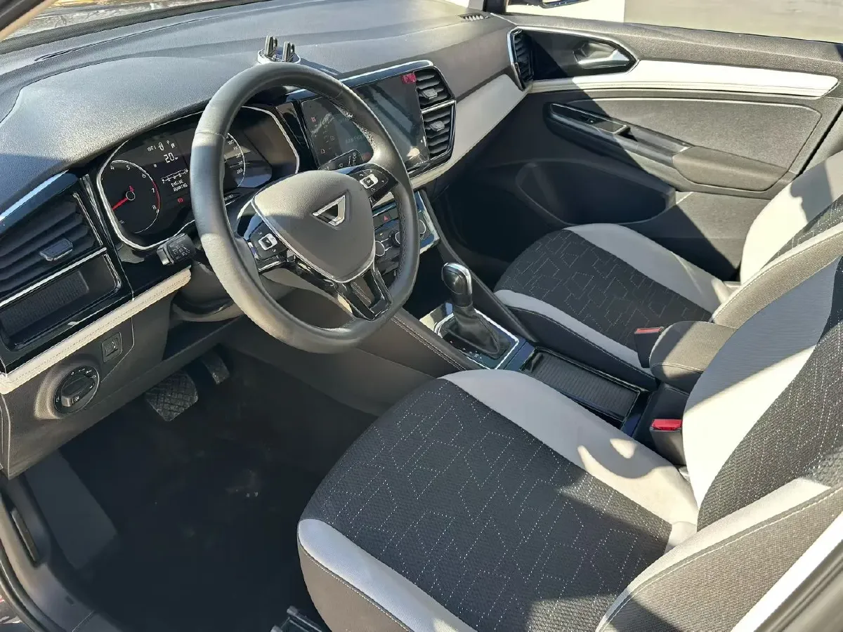 2022 Jetta VS5 1.4T 150HP L4 6AT,autocango,china used car exporter,china ev exporter,chinese used car exporter,chinese used ev exporter