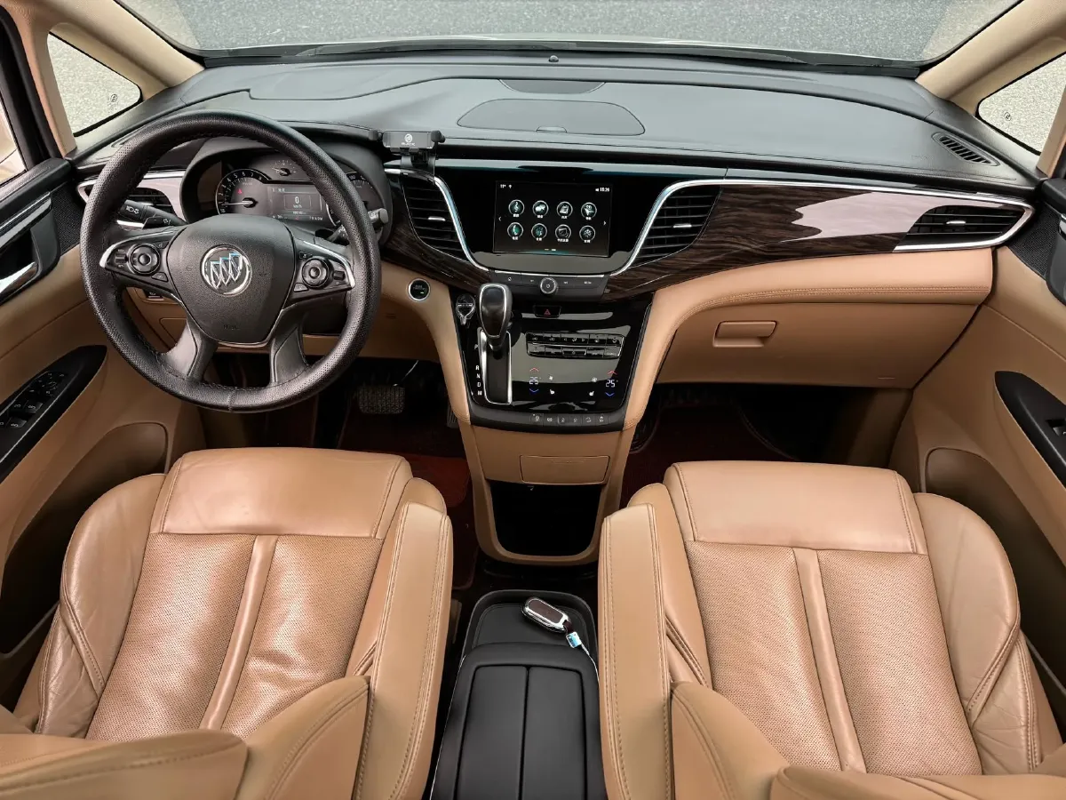 2018 Buick GL8 2.0T 260HP L4 6AT,autocango,china used car exporter,china ev exporter,chinese used car exporter,chinese used ev exporter