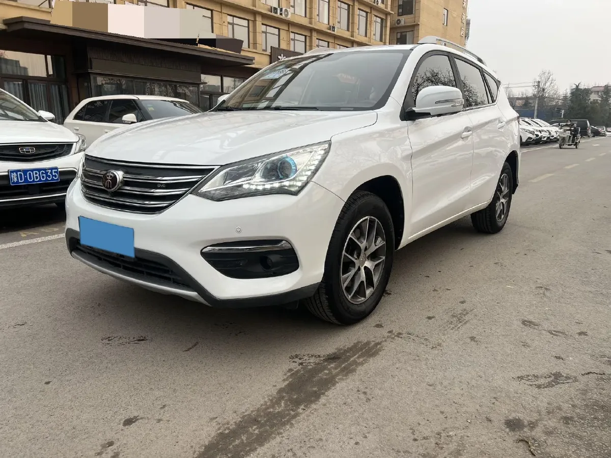 2018 BYD Song 1.5T 154HP L4 6MT,autocango,china used car exporter,china ev exporter,chinese used car exporter,chinese used ev exporter