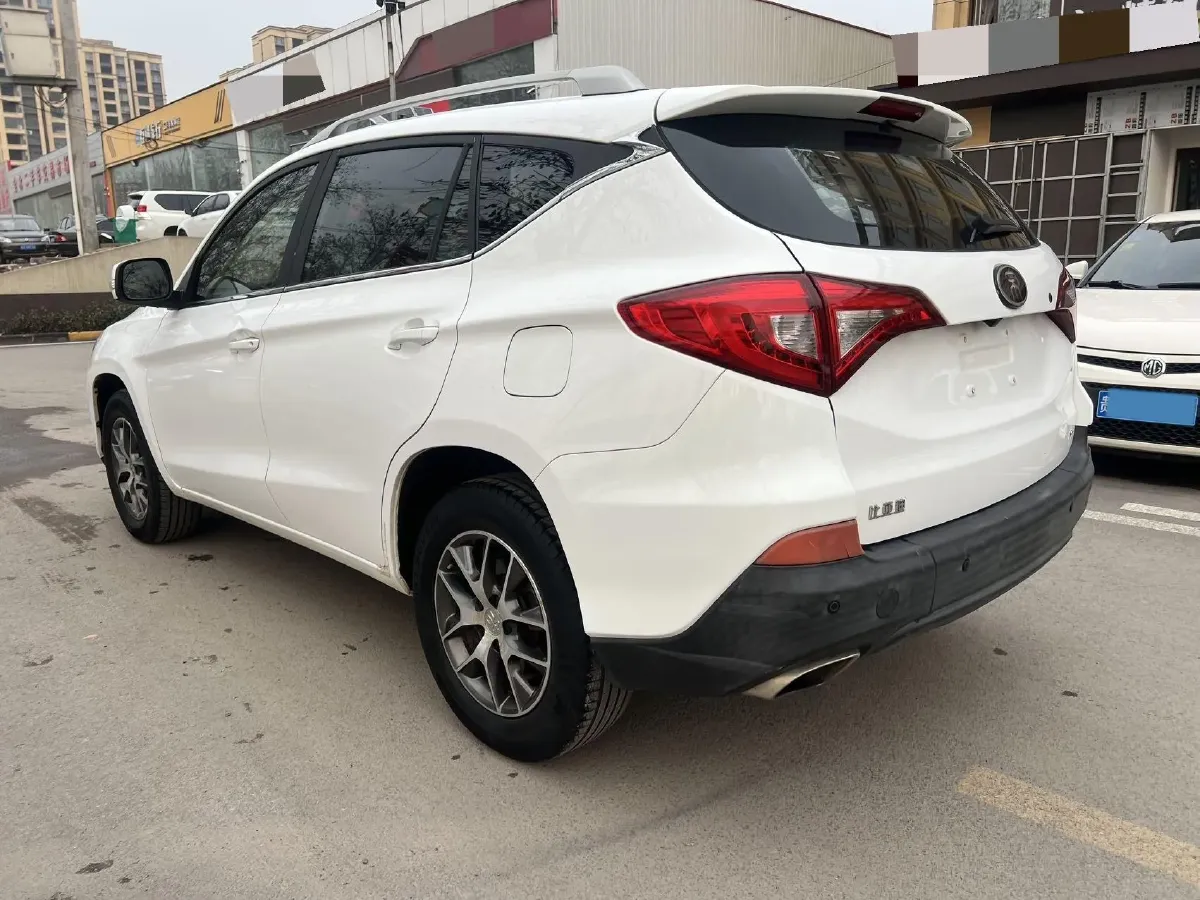 2018 BYD Song 1.5T 154HP L4 6MT,autocango,china used car exporter,china ev exporter,chinese used car exporter,chinese used ev exporter