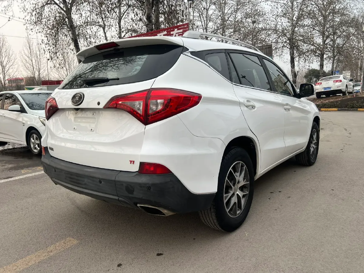 2018 BYD Song 1.5T 154HP L4 6MT,autocango,china used car exporter,china ev exporter,chinese used car exporter,chinese used ev exporter