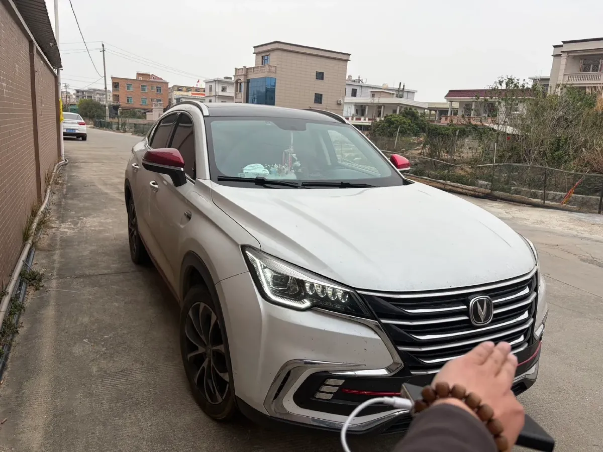 2019 ChangAn CS85 Coupe 1.5T 178HP L4 7DCT,autocango,china used car exporter,china ev exporter,chinese used car exporter,chinese used ev exporter