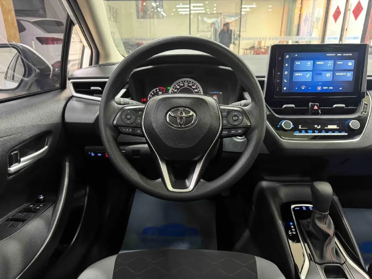 2021 Toyota Corolla 1.2T 116HP L4 CVT,autocango,china used car exporter,china ev exporter,chinese used car exporter,chinese used ev exporter