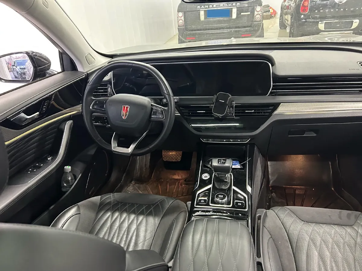 2022 HongQi HS5 2.0T 224HP L4 6AT,autocango,china used car exporter,china ev exporter,chinese used car exporter,chinese used ev exporter