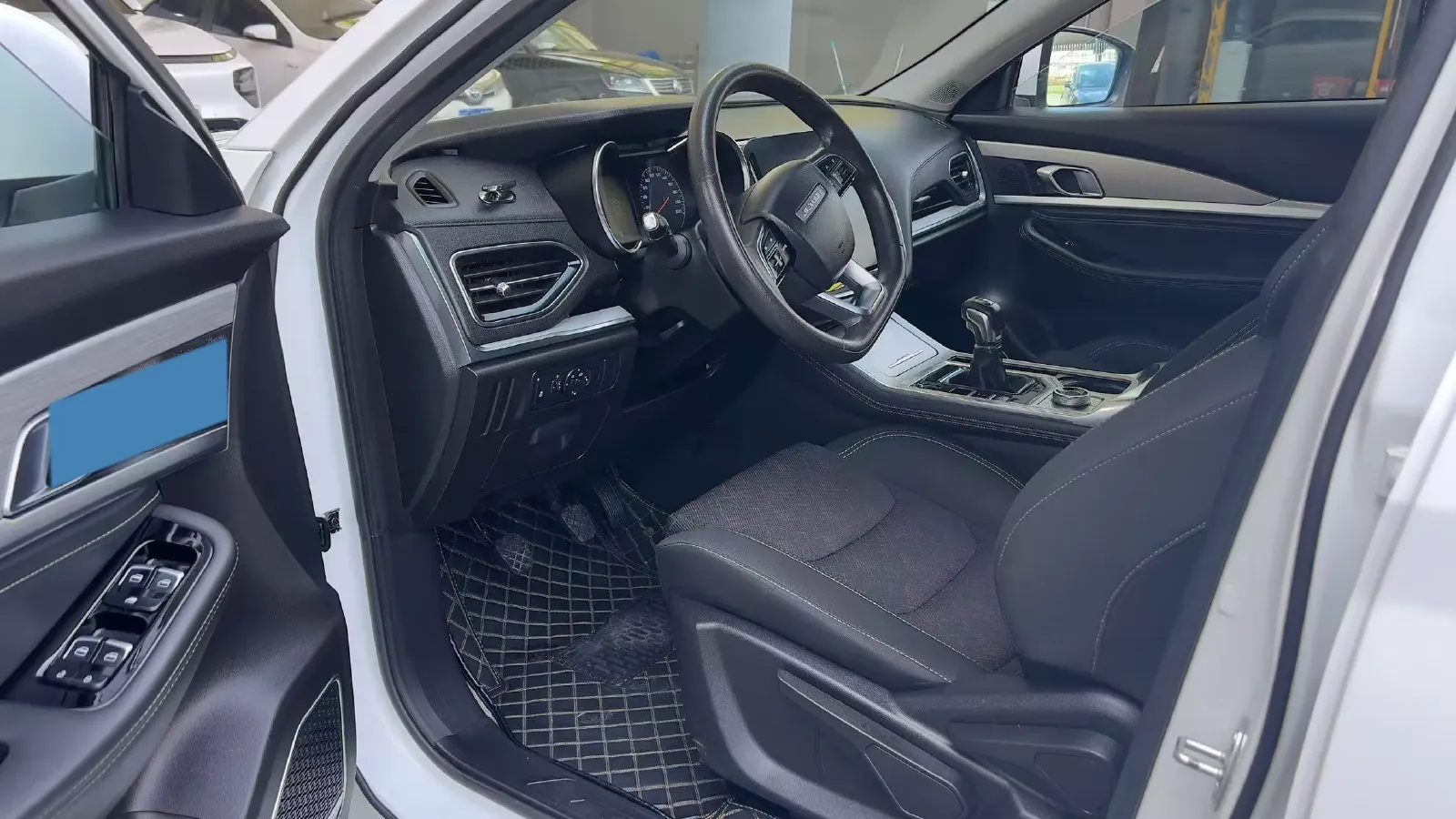 2020 Jetour X70 1.5T 156HP L4 6MT,autocango,china used car exporter,china ev exporter,chinese used car exporter,chinese used ev exporter