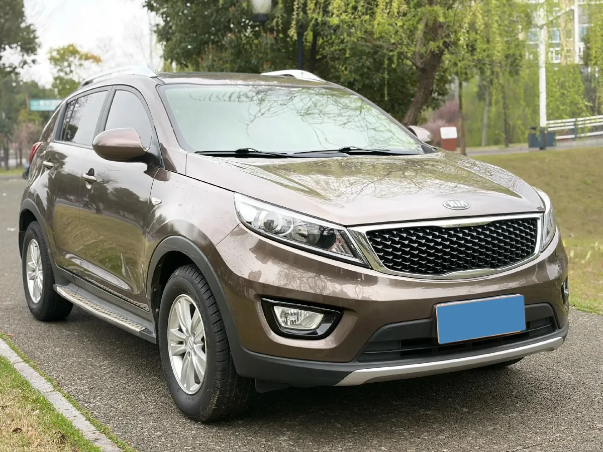 2016 Kia Sportage R 2.0L 165HP L4 6AT,autocango,china used car exporter,china ev exporter,chinese used car exporter,chinese used ev exporter