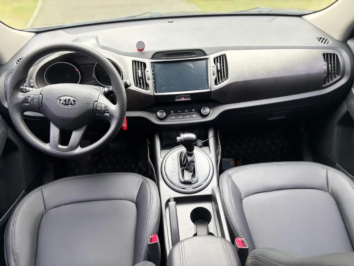 2016 Kia Sportage R 2.0L 165HP L4 6AT,autocango,china used car exporter,china ev exporter,chinese used car exporter,chinese used ev exporter