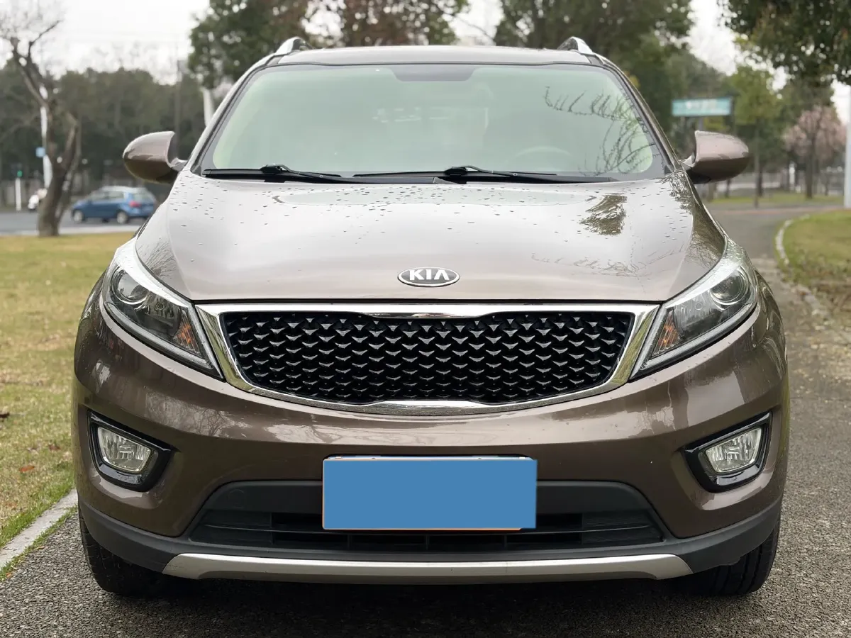 2016 Kia Sportage R 2.0L 165HP L4 6AT,autocango,china used car exporter,china ev exporter,chinese used car exporter,chinese used ev exporter
