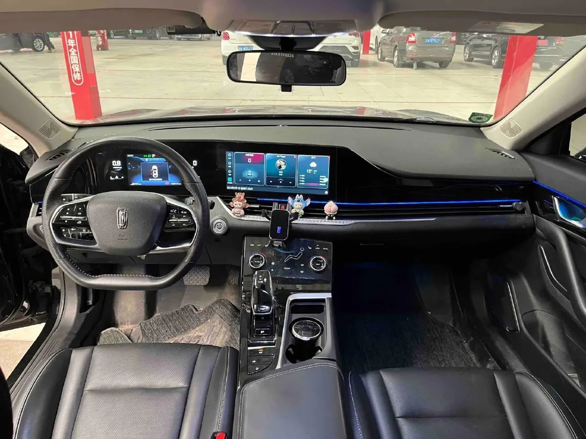 2023 Bestune B70 1.5T 169HP L4 7DCT,autocango,china used car exporter,china ev exporter,chinese used car exporter,chinese used ev exporter