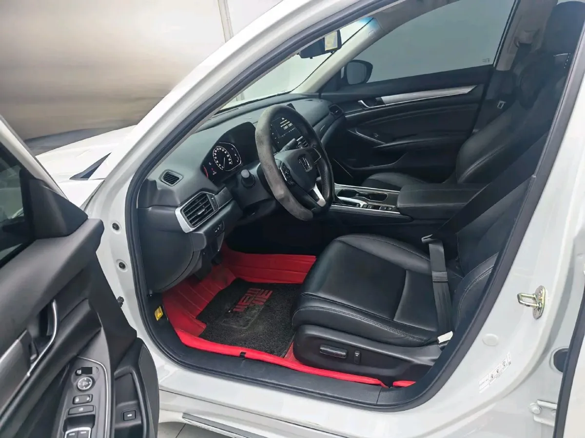 2022 Honda Accord 1.5T 194HP L4 CVT,autocango,china used car exporter,china ev exporter,chinese used car exporter,chinese used ev exporter