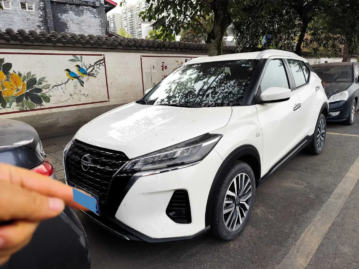 2023 Nissan Kicks 1.5L 122HP L4 CVT,autocango,china used car exporter,china ev exporter,chinese used car exporter,chinese used ev exporter