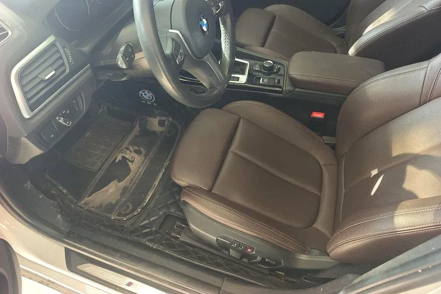 2022 BMW 1 Series 1.5T 140HP L3 7DCT,autocango,china used car exporter,china ev exporter,chinese used car exporter,chinese used ev exporter