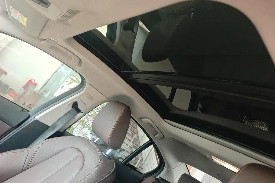 2022 BMW 1 Series 1.5T 140HP L3 7DCT,autocango,china used car exporter,china ev exporter,chinese used car exporter,chinese used ev exporter