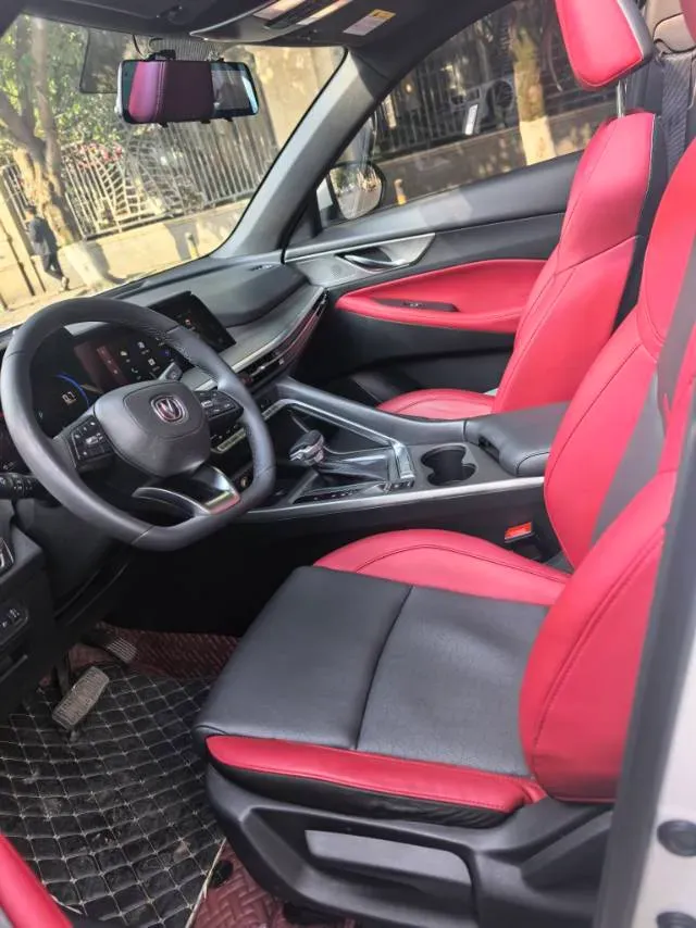 2021 ChangAn CS35 Plus 1.4T 160HP L4 7DCT,autocango,china used car exporter,china ev exporter,chinese used car exporter,chinese used ev exporter