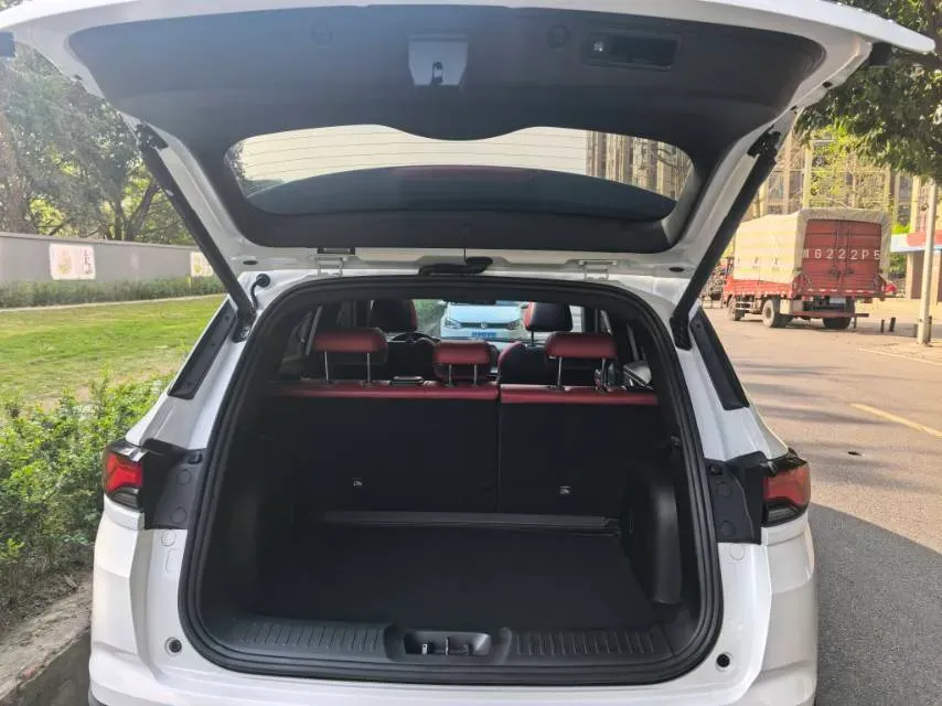 2021 ChangAn CS35 Plus 1.4T 160HP L4 7DCT,autocango,china used car exporter,china ev exporter,chinese used car exporter,chinese used ev exporter