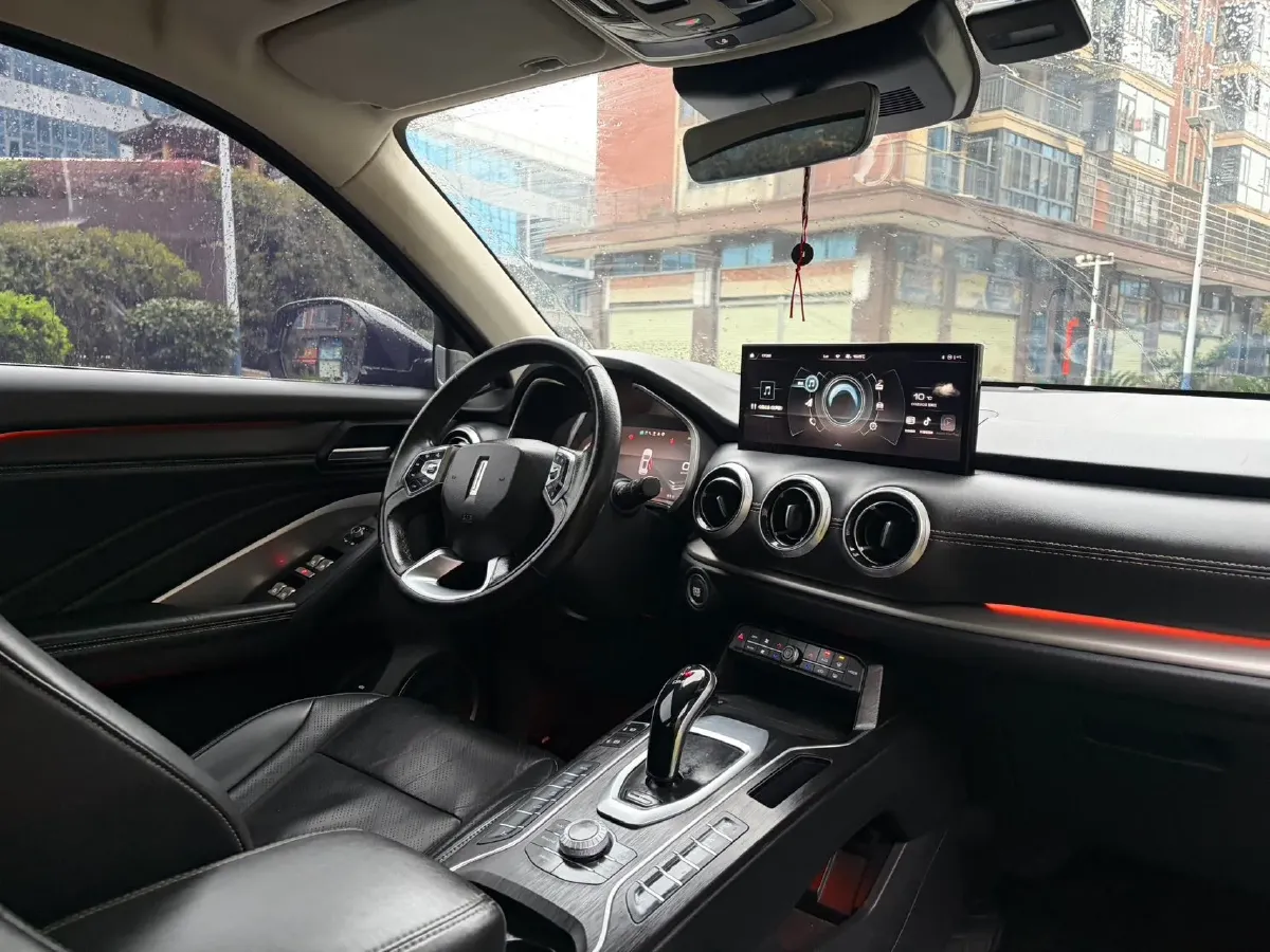 2020 WEY VV6 2.0T 227HP L4 7DCT,autocango,china used car exporter,china ev exporter,chinese used car exporter,chinese used ev exporter