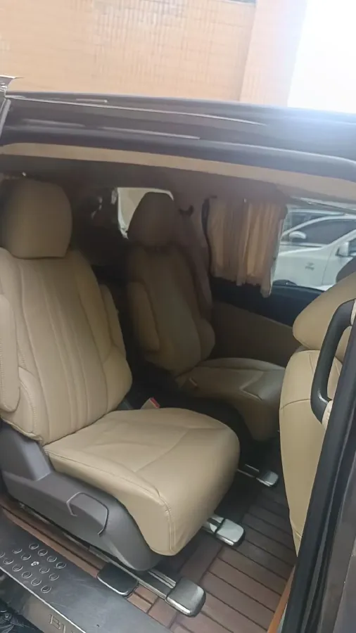 2021 Buick GL8 2.0T 237HP L4 9AT,autocango,china used car exporter,china ev exporter,chinese used car exporter,chinese used ev exporter