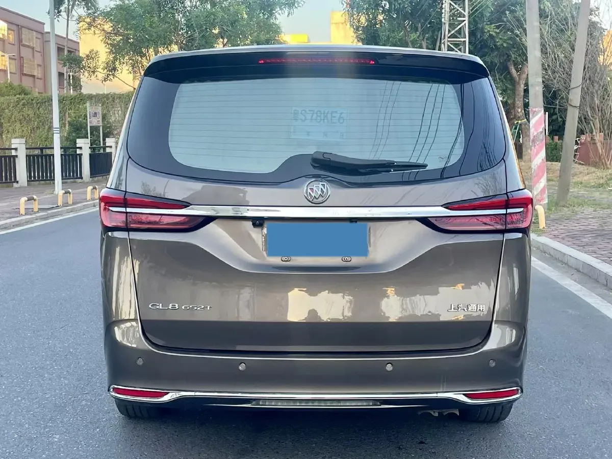 2021 Buick GL8 2.0T 237HP L4 9AT,autocango,china used car exporter,china ev exporter,chinese used car exporter,chinese used ev exporter