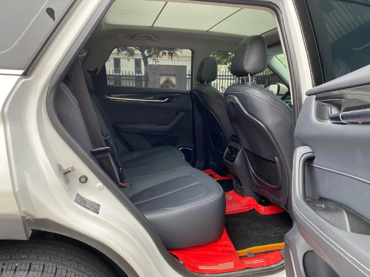 2018 Brilliance Auto V7 1.6T 204HP L4 7DCT,autocango,china used car exporter,china ev exporter,chinese used car exporter,chinese used ev exporter