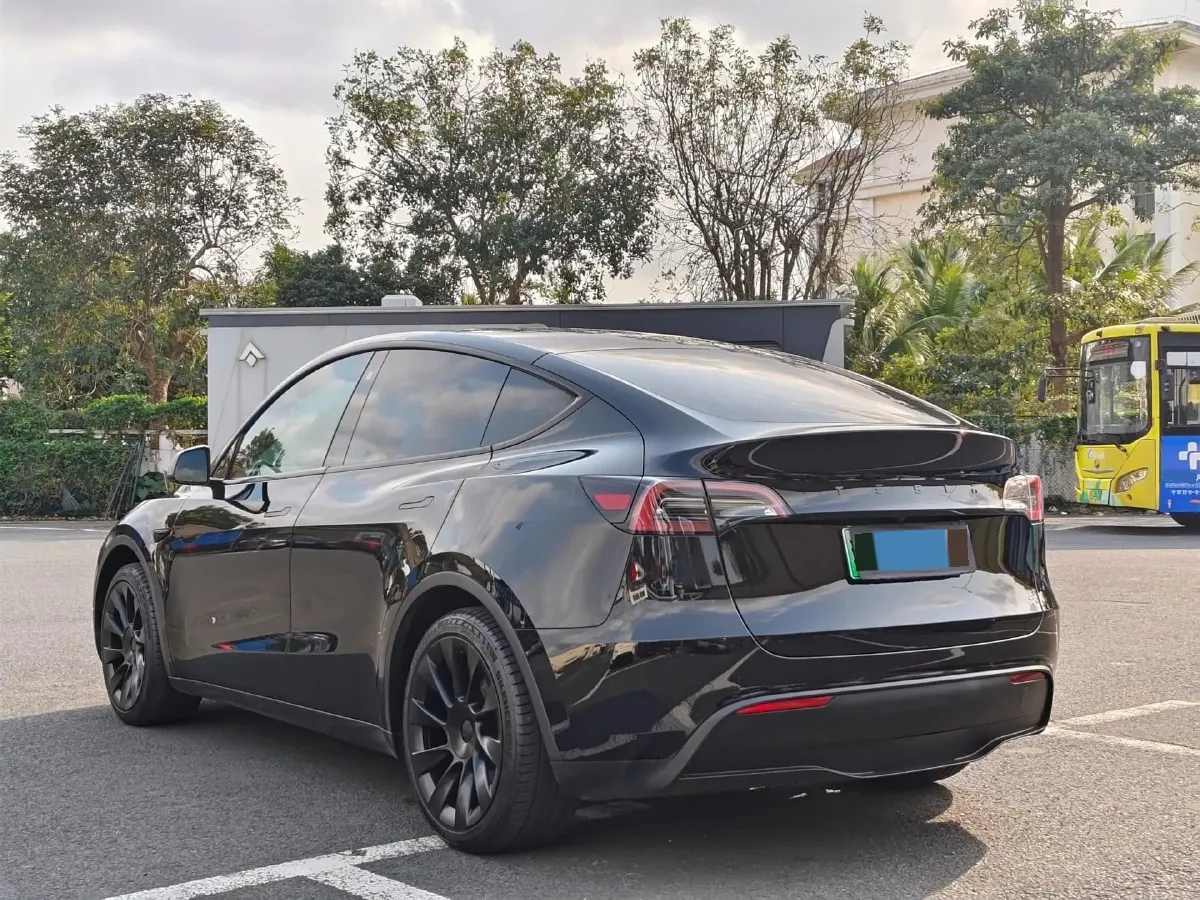 2022 Tesla Model Y BEV 60KWH,autocango,china used car exporter,china ev exporter,chinese used car exporter,chinese used ev exporter