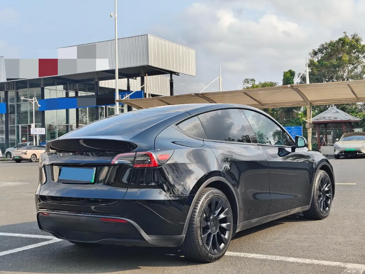 2022 Tesla Model Y BEV 60KWH,autocango,china used car exporter,china ev exporter,chinese used car exporter,chinese used ev exporter