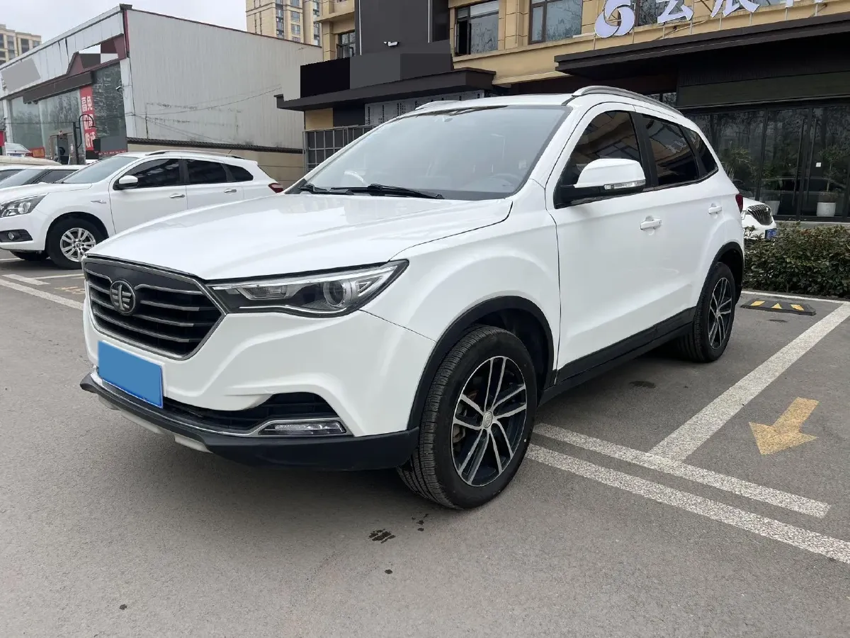 2017 Bestune X40 1.6L 114HP L4 5MT,autocango,china used car exporter,china ev exporter,chinese used car exporter,chinese used ev exporter