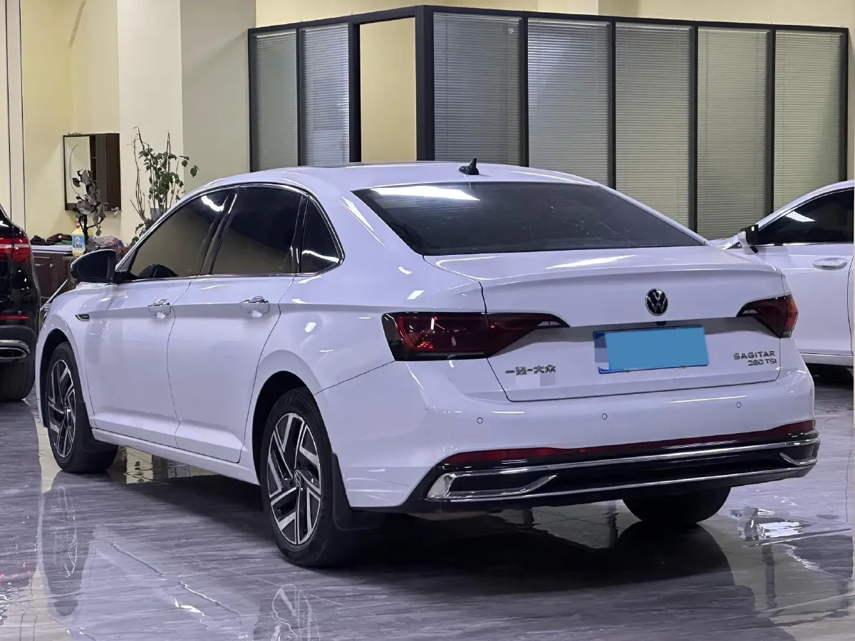 2023 Volkswagen Sagitar 1.4T 150HP L4 7DCT,autocango,china used car exporter,china ev exporter,chinese used car exporter,chinese used ev exporter