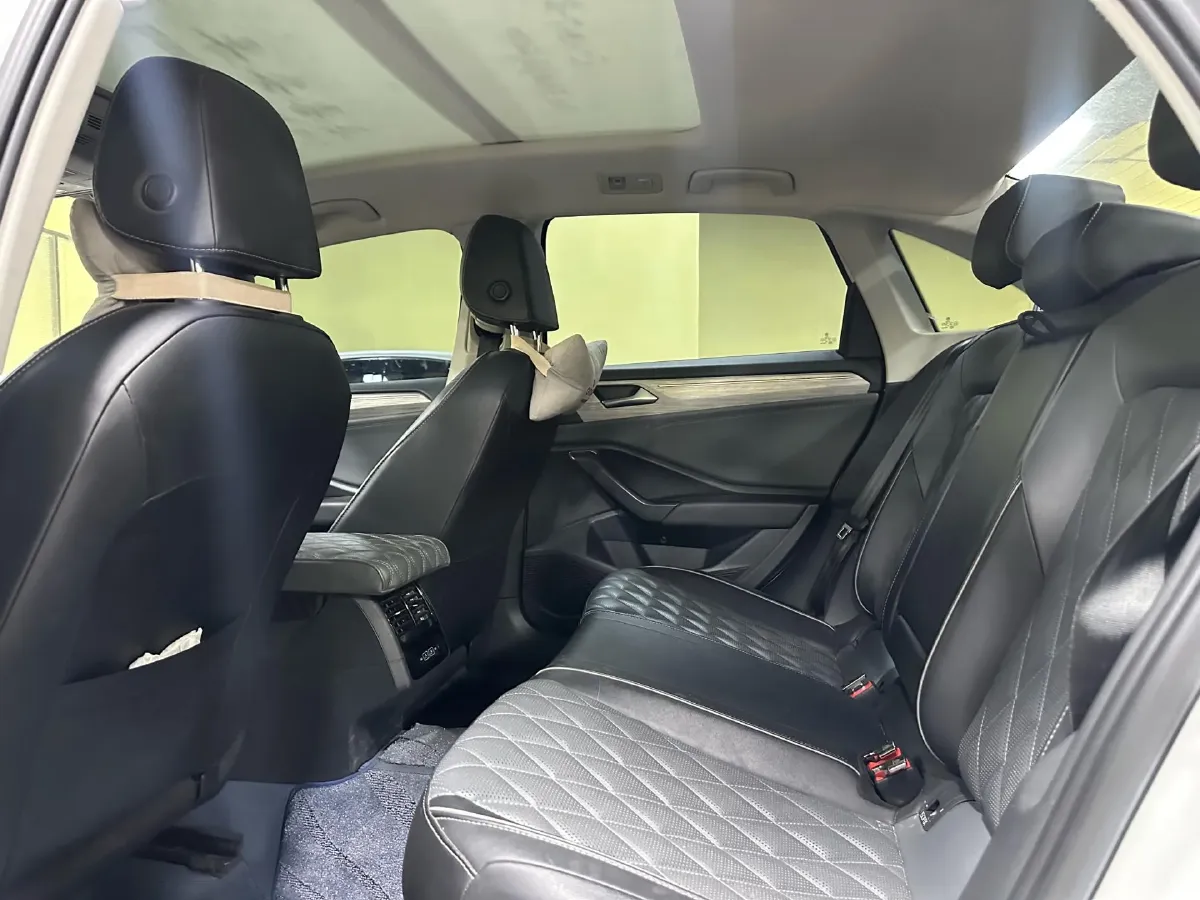 2023 Volkswagen Sagitar 1.4T 150HP L4 7DCT,autocango,china used car exporter,china ev exporter,chinese used car exporter,chinese used ev exporter