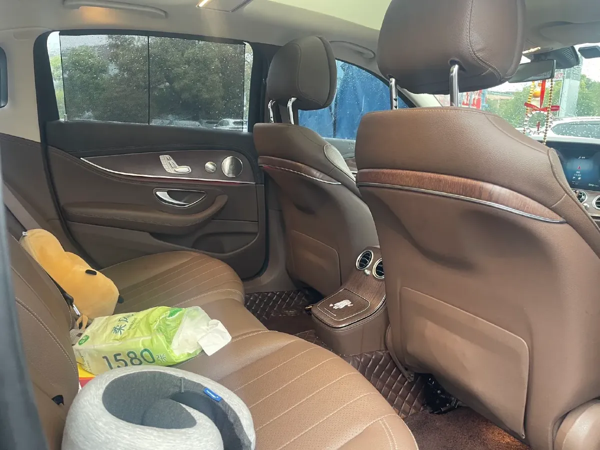 2023 Mercedes-Benz E Class 2.0T 258HP L4 9AT,autocango,china used car exporter,china ev exporter,chinese used car exporter,chinese used ev exporter