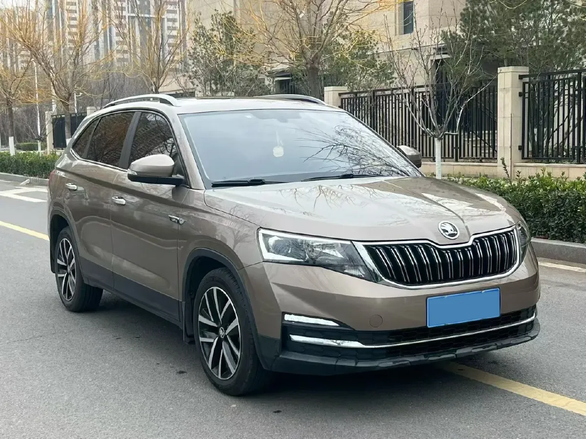 2018 Skoda Kamiq 1.5L 112HP L4 5MT,autocango,china used car exporter,china ev exporter,chinese used car exporter,chinese used ev exporter