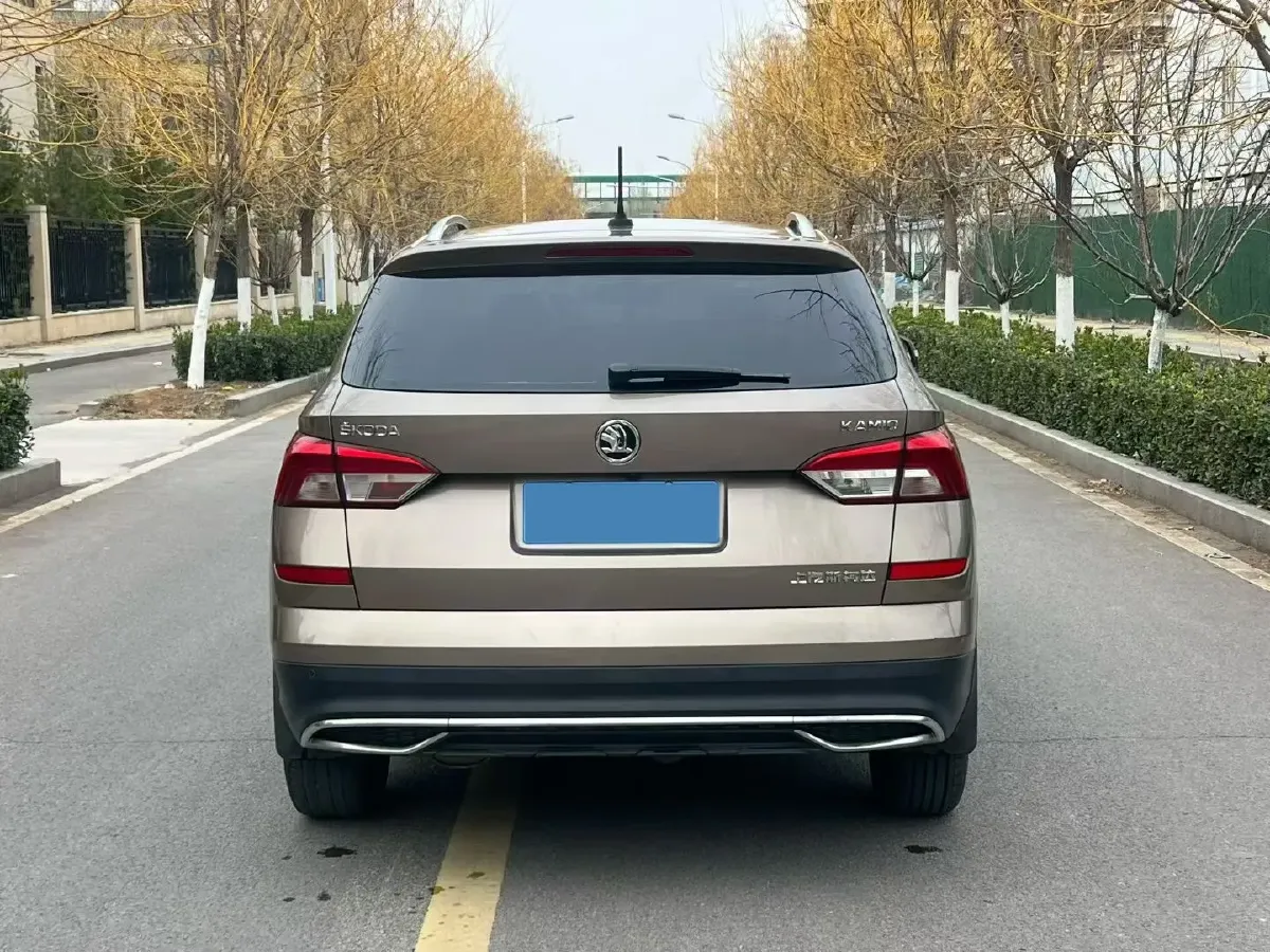 2018 Skoda Kamiq 1.5L 112HP L4 5MT,autocango,china used car exporter,china ev exporter,chinese used car exporter,chinese used ev exporter