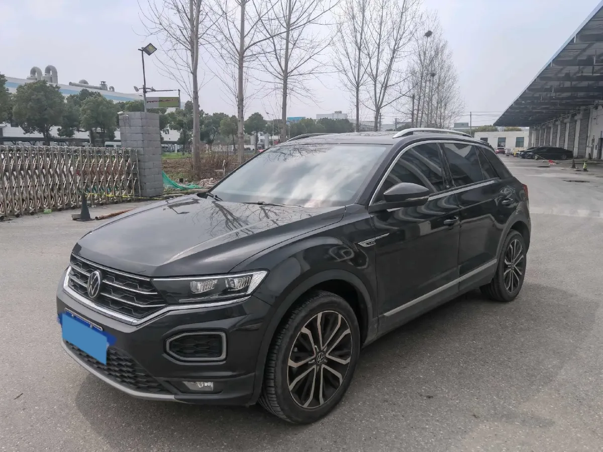 2021 Volkswagen T-Roc 1.4T 150HP L4 7DCT,autocango,china used car exporter,china ev exporter,chinese used car exporter,chinese used ev exporter