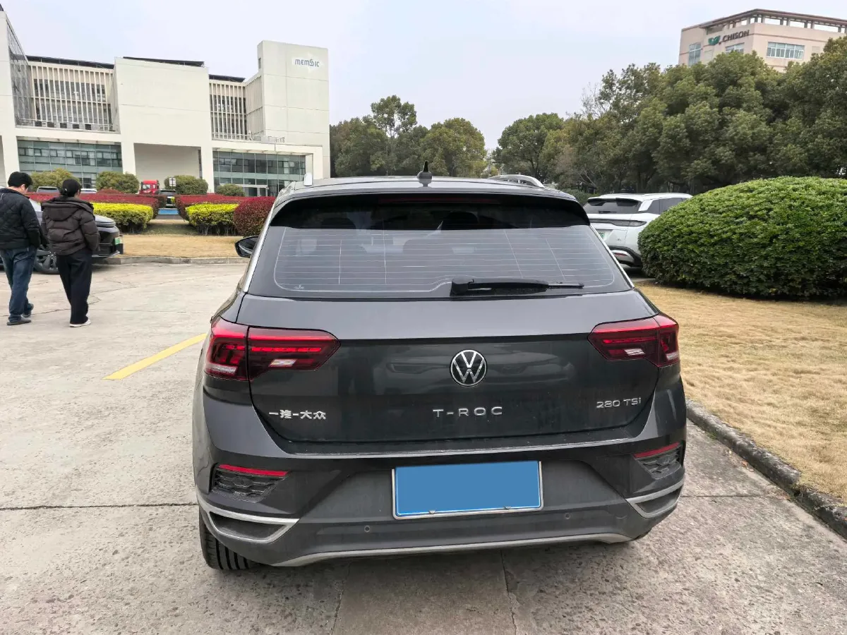 2021 Volkswagen T-Roc 1.4T 150HP L4 7DCT,autocango,china used car exporter,china ev exporter,chinese used car exporter,chinese used ev exporter