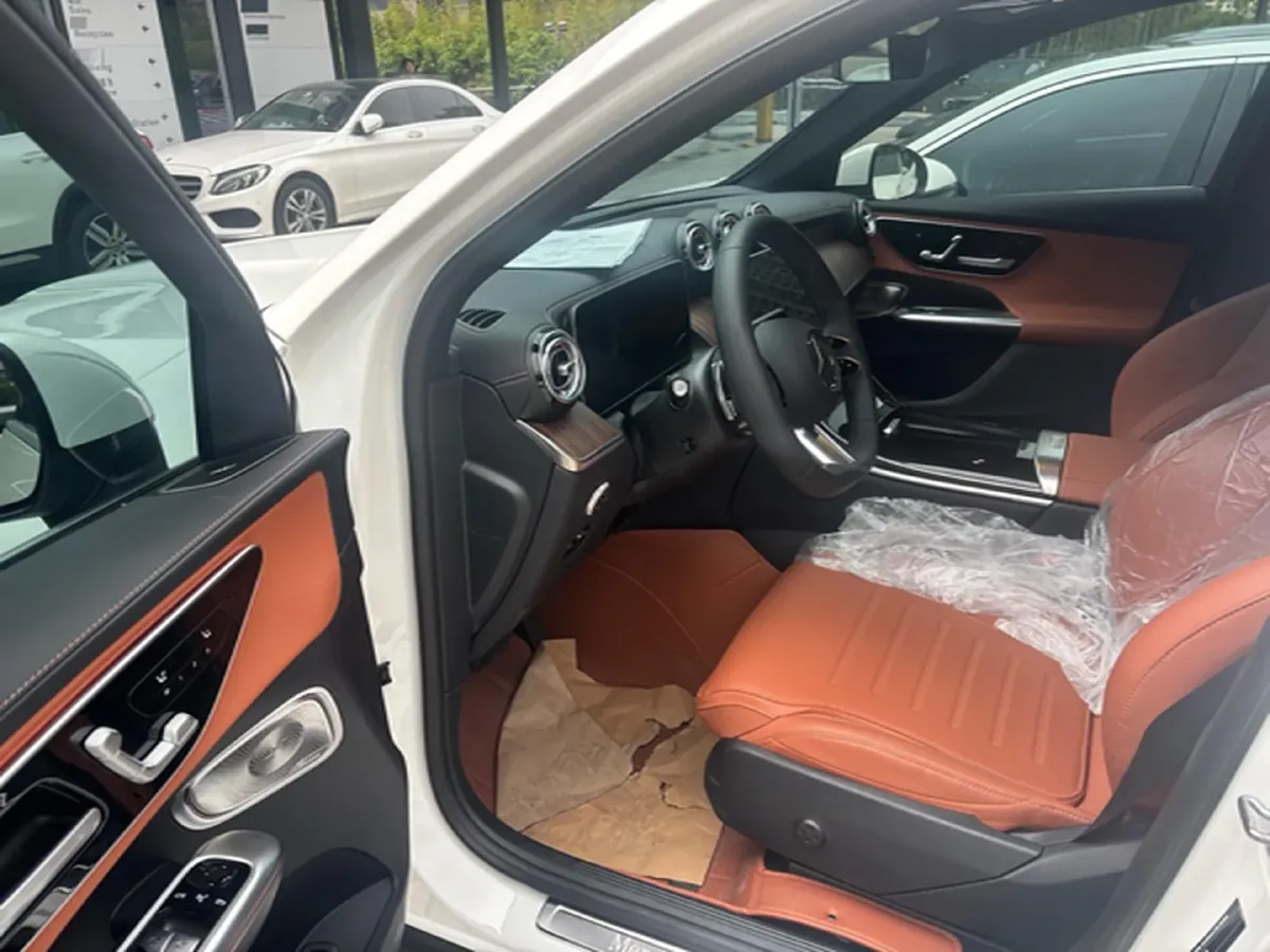 2026 Mercedes-Benz GLC Class 2.0T 258HP L4 9AT,autocango,china used car exporter,china ev exporter,chinese used car exporter,chinese used ev exporter