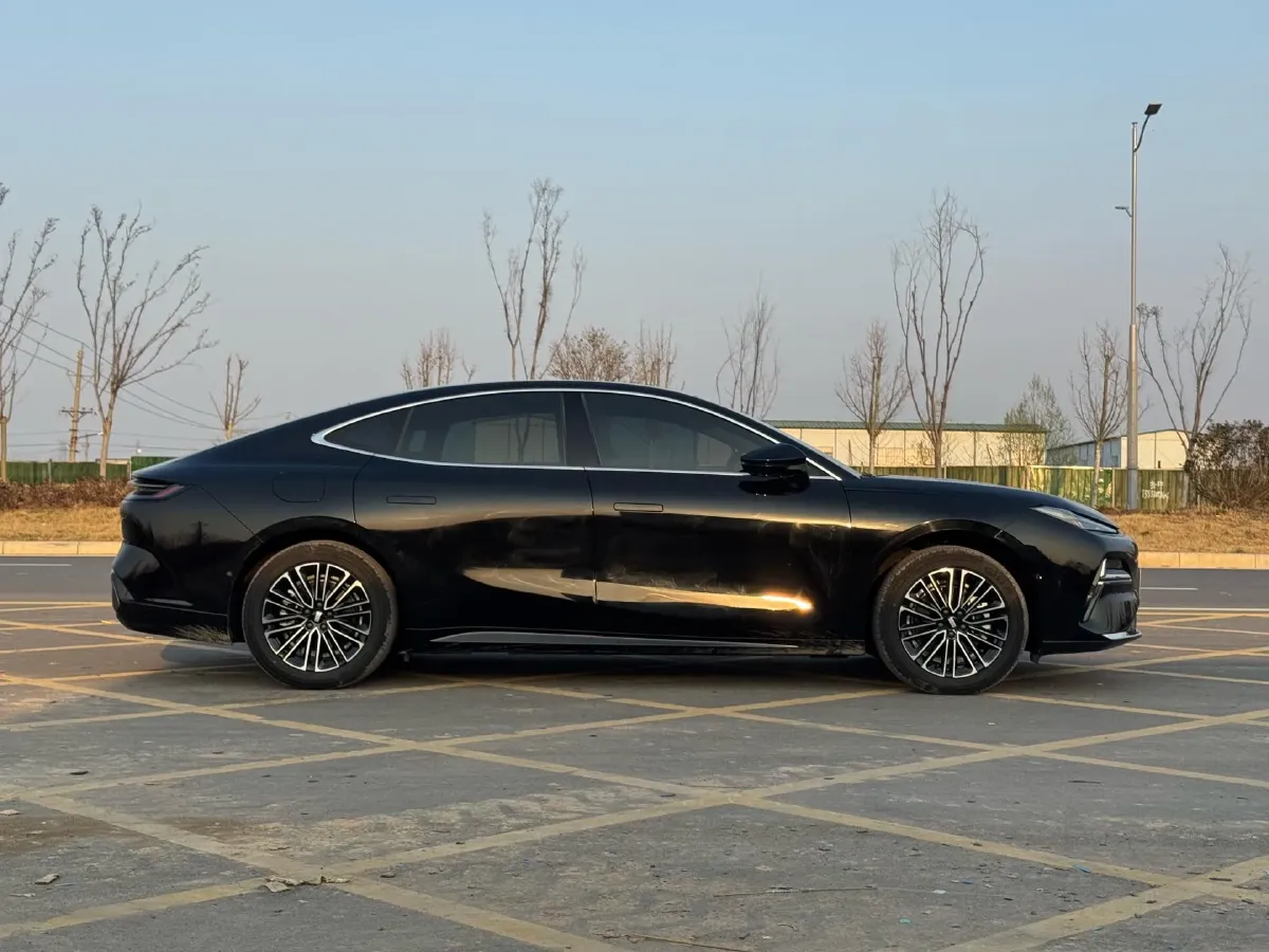 2025 Geely Galaxy Starshine 8 1.5L 112HP L4 1DHT PHEV,autocango,china used car exporter,china ev exporter,chinese used car exporter,chinese used ev exporter