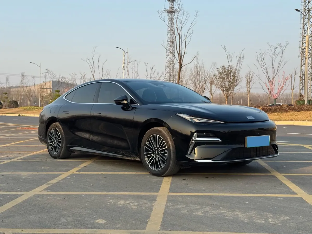 2025 Geely Galaxy Starshine 8 1.5L 112HP L4 1DHT PHEV,autocango,china used car exporter,china ev exporter,chinese used car exporter,chinese used ev exporter