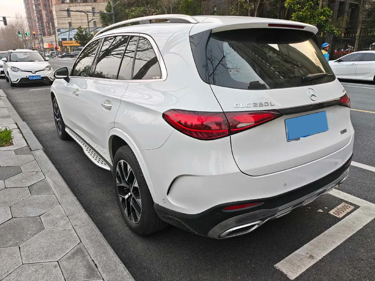 2023 Mercedes-Benz GLC Class 2.0T 204HP L4 9AT,autocango,china used car exporter,china ev exporter,chinese used car exporter,chinese used ev exporter