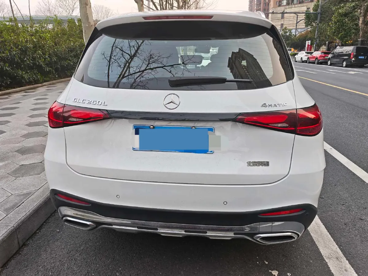 2023 Mercedes-Benz GLC Class 2.0T 204HP L4 9AT,autocango,china used car exporter,china ev exporter,chinese used car exporter,chinese used ev exporter