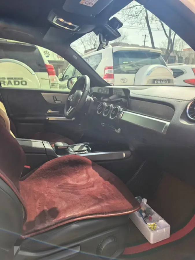 2020 Mercedes-Benz GLB Class 1.3T 136HP L4 7DCT,autocango,china used car exporter,china ev exporter,chinese used car exporter,chinese used ev exporter